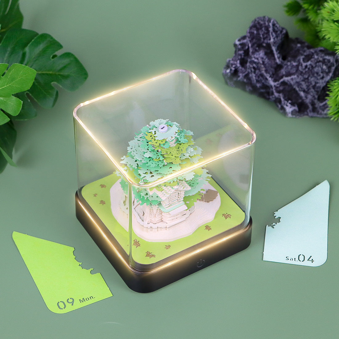 Grüner Baum (mit Licht) & Kalender 2026)